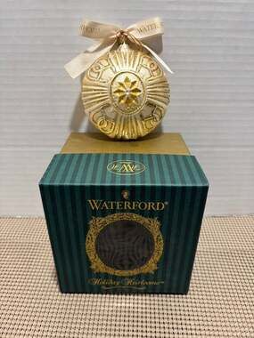 Waterford Holiday Heirlooms Millennium Celtic Cross Ornament Nostalgic 2000